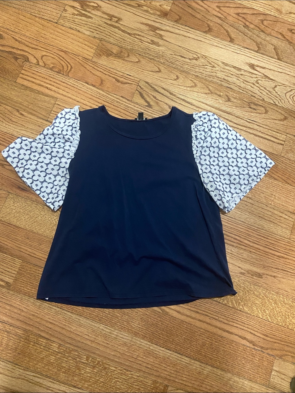 Ann Taylor Factory Navy Top with White Floral Puff Sleeves